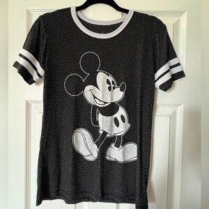 Women’s medium -Authentic Disney Parks, Mickey Mouse T-shirt
